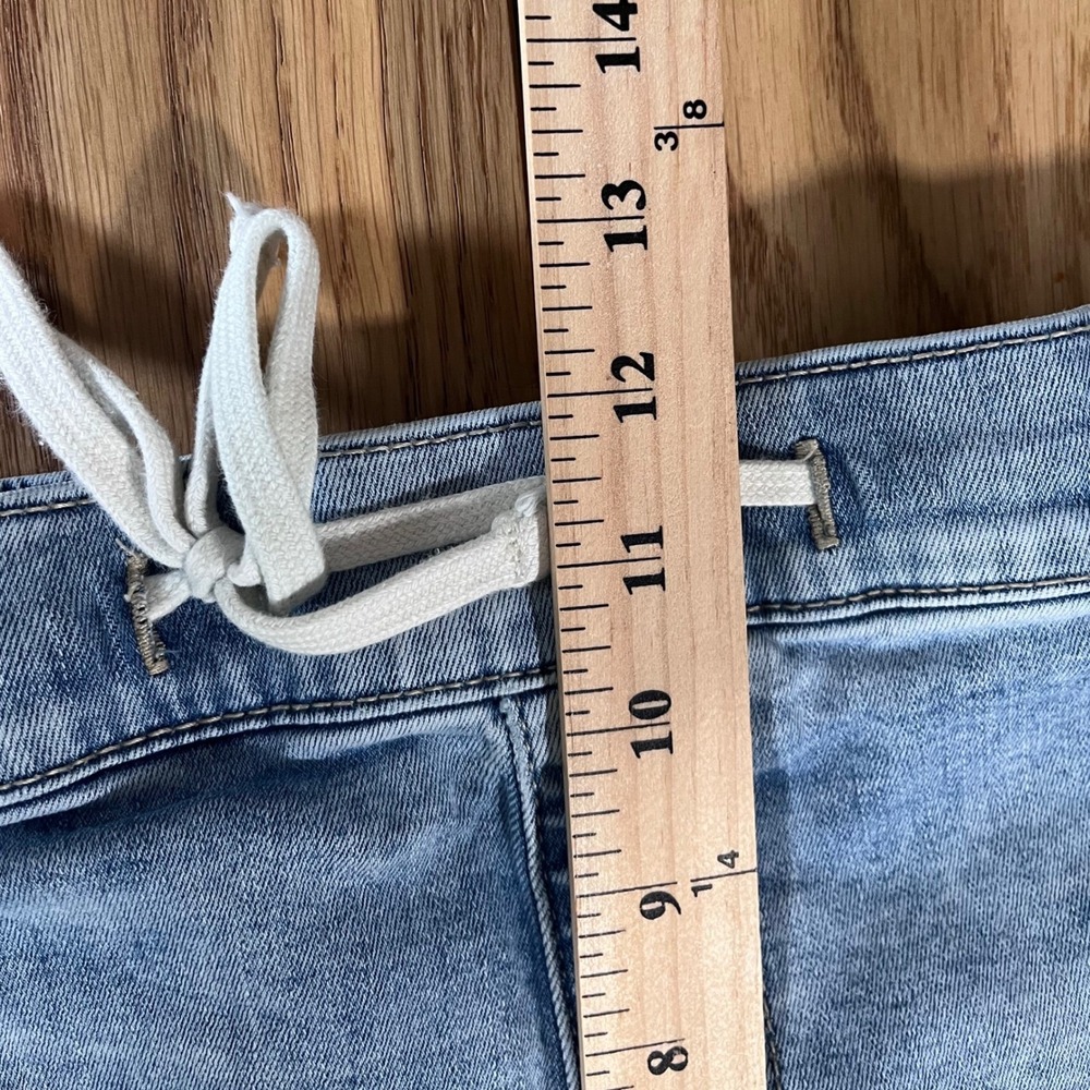Torrid Weekend Mid-Rise Wide Leg Cropped Jeans 3X Light Blue Denim Casual - Picture 7 of 10